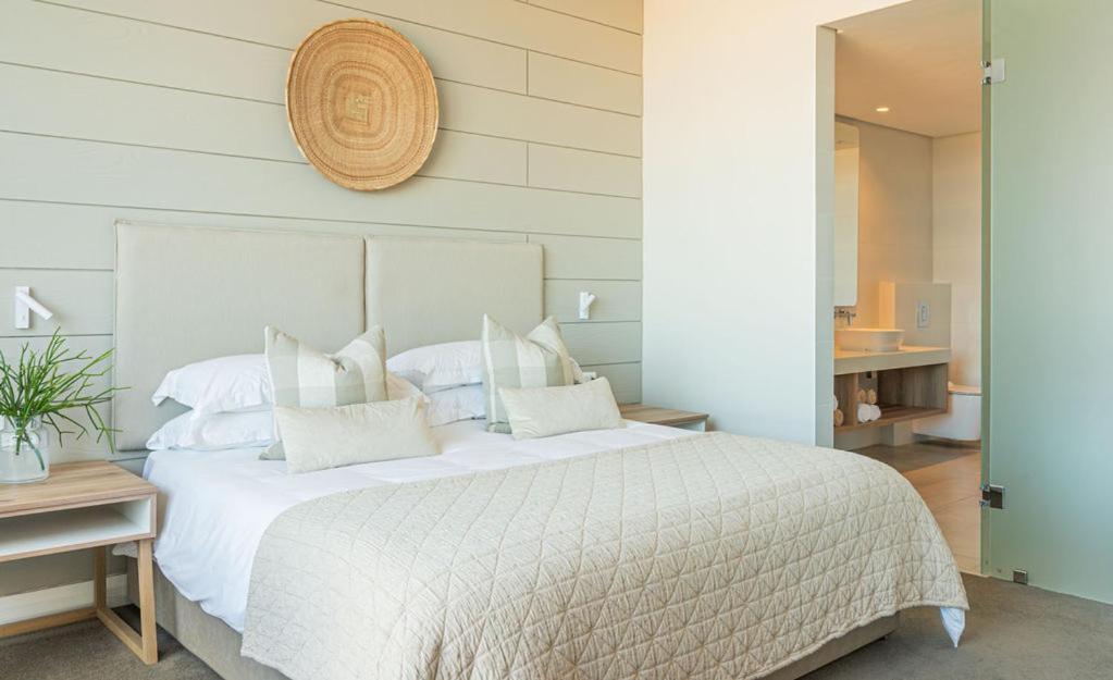 Bluewater Bay Sunrise Hotel Amsterdamhoek Exterior photo